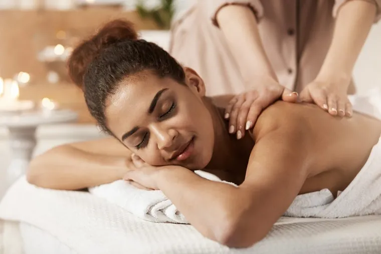 Modelage relaxant en cabine